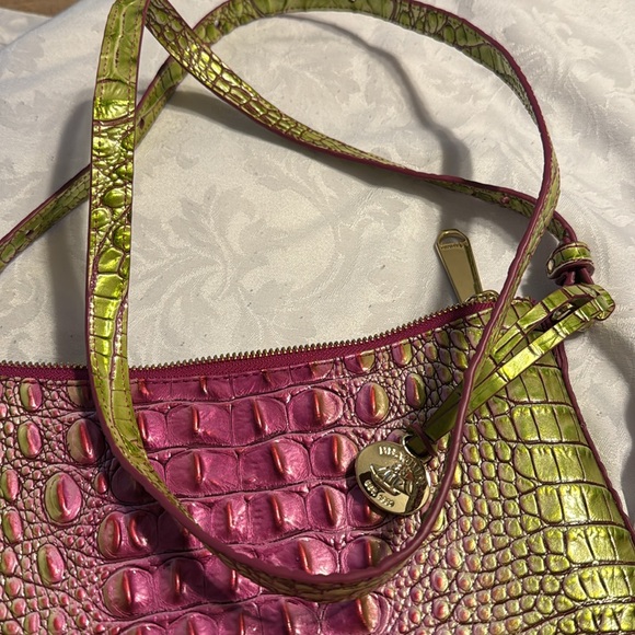 Brahmin crossbody. New without tags - Picture 4 of 10